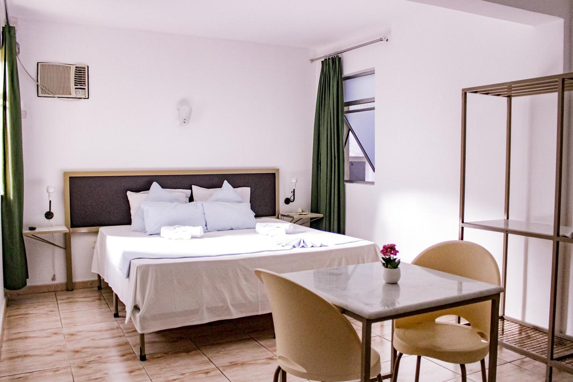 Hotel Primavera Betim Zewnętrze zdjęcie