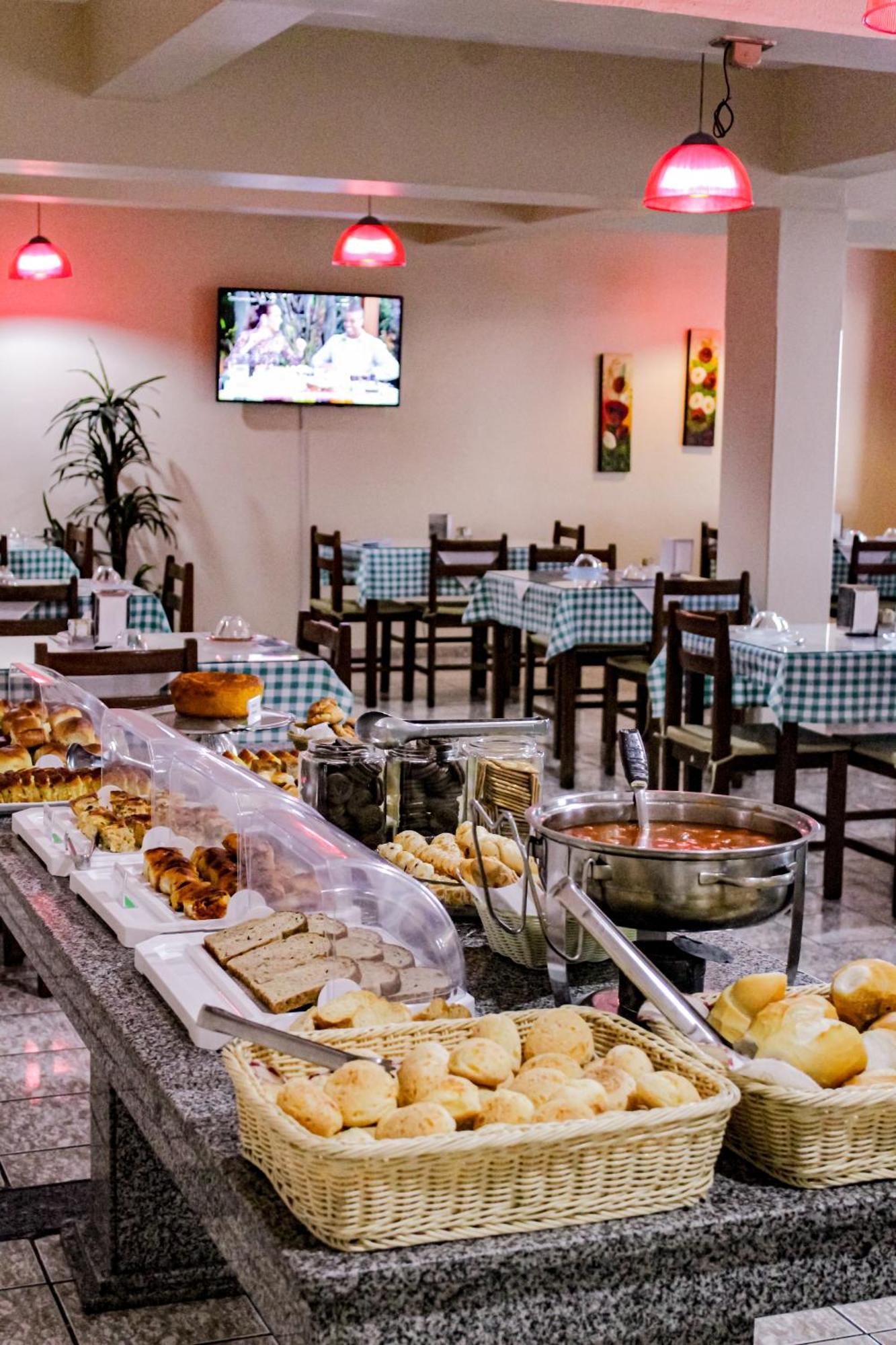 Hotel Primavera Betim Zewnętrze zdjęcie